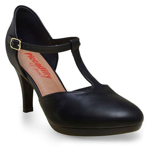 scarpin preto de couro